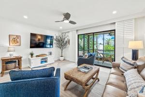 #821 Sanibel Moorings Courtyard View