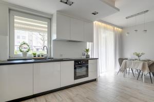 Sw Barbary 200 by Grand Apartments