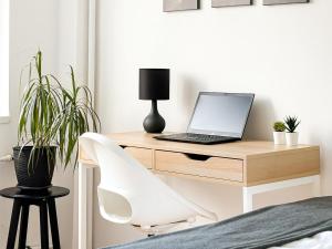 NEW Bright 2BR Flat Top Location Piata Romana