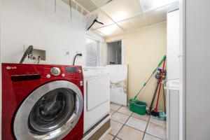 Cozy Private 1BR Suite in Quiet Richmond Home