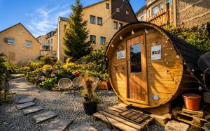 Urlaubsmagie - Ferienwohnung Haselmaus - Gemeinschaftsgarten, Sauna & Saisonaler Pool