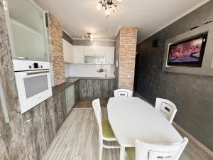 1BR Apartment Next to Grand Mall Varna