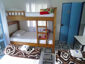 Vista Farallones Hostel