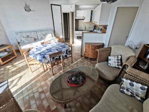 Résidence Letang - Appartement 2 pièces cabine - 6 personnes - LE BARCARÈS. Réf: 9ETA_301A MAE-2503