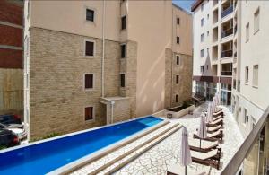 Becici Chic 1BR Condo swimming pool long term