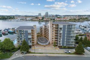 Victoria - WorldMark - Downtown 2 Bedroom, 2 Bath Kitchen Suite - June 26th - July 5th , Free Parking