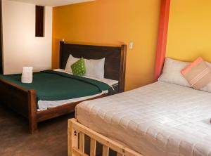 Hotel Zafiro SCC