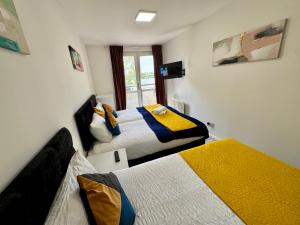 Riverview Stunning Apartment 3Bedroom 2Bathroom, Parking