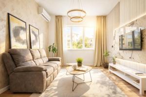 Chic Designer 2 BDR Central Apt Near Metro&Dining