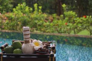 Beachfront Luxury 5BR Villa Private Pool Near My Khe Beach, Premier Village Resort
