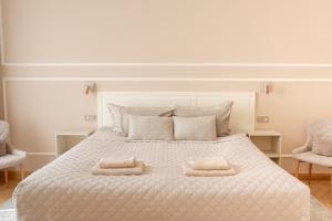 Royal Crown Apartment