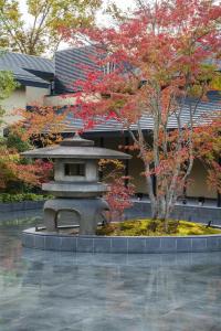 ROKU KYOTO, LXR Hotels & Resorts by Hilton