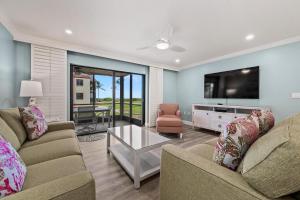 #1021 Sanibel Moorings Gulf View