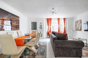 Fabulous Two Bed Apt in Heart of Chelsea - London
