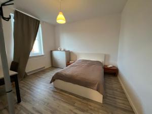 The Nivy Executive Suite, 3 Bedrooms and Livingrooms, Fits 8 Guests