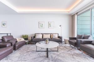 La Belle Vie by Atlantic Holiday