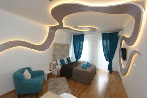 Riviera 2 New Belgrade studio apartment, parking 5 evra dan