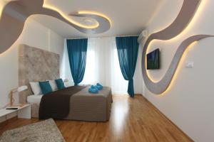 Riviera 2 New Belgrade studio apartment, parking 5 evra dan