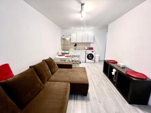 A Luxury Studio near Tineretului Park & Metro