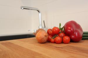 Riviera 2 New Belgrade studio apartment, parking 5 evra dan