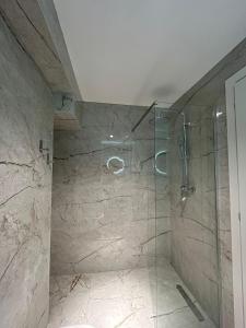 Be BDuplex in Golem Durres