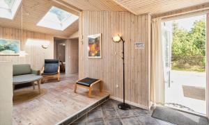VE025-Vejers-Strand-Uglevej-11