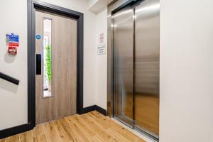 Prestige Apartment Close to Elstree & Borehamwood Station