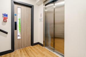 Luxury Apartment Close to Elstree & Borehamwood Station