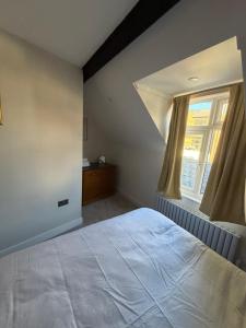 Windsor Flat 90C