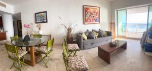 Acapulco Diamante Copan