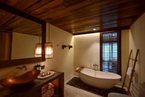 Dinso Resort & Villas Ko Chang, Vignette Collection by IHG