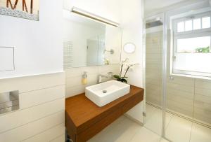 Villa Rheingold Wohnung 03 und 04 - König Gunther