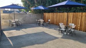 All HandsOn DECK LLC