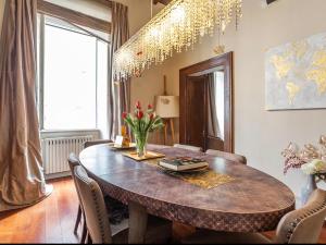 Campo dé Fiori Luxury Home Jacuzzi & Cinema