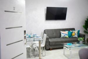 Modern and Tropical Stay The Blue Reef #T