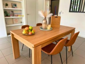Dive In – Cairns Poolside Stay