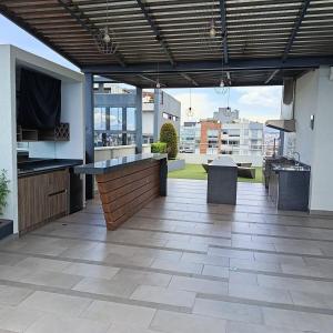 Luxury apartment with comfortable Jacuzzi 2 bedrooms in quito