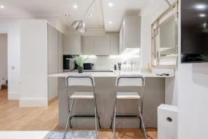 Charming Flat Overlooking Talbot Square Gardens, Paddington