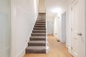 Charming Flat Overlooking Talbot Square Gardens, Paddington