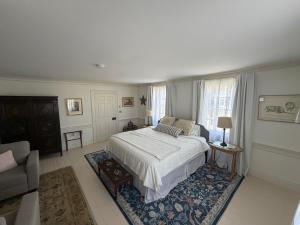 Windsor House Inn