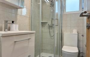 1 Bedroom Stunning Apartment In Vir