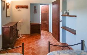 Awesome Apartment In Monticiano