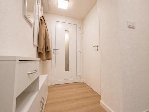 Renovated apartment in a prime location with easy access