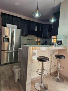 Full House for 6 with Parking in La Ceiba