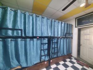 Yen homestay 1983