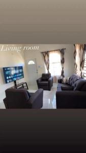 Caribbean Breeze 2BR Getaway