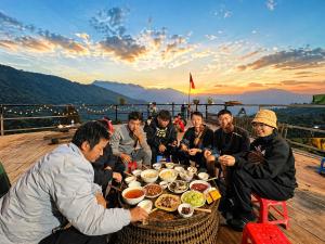 Xá Hà Nhi Homestay Y Tý