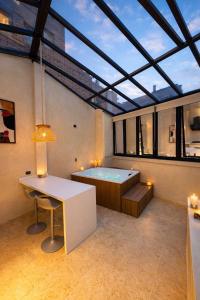 Incredible apartment with jacuzzi and terrace
