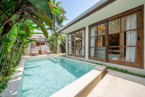 Moonlight by EVDEkimi - Lush Garden Pool Villa with Gazebo