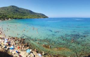 Lovely Apartment In Perdifumo With House Sea View